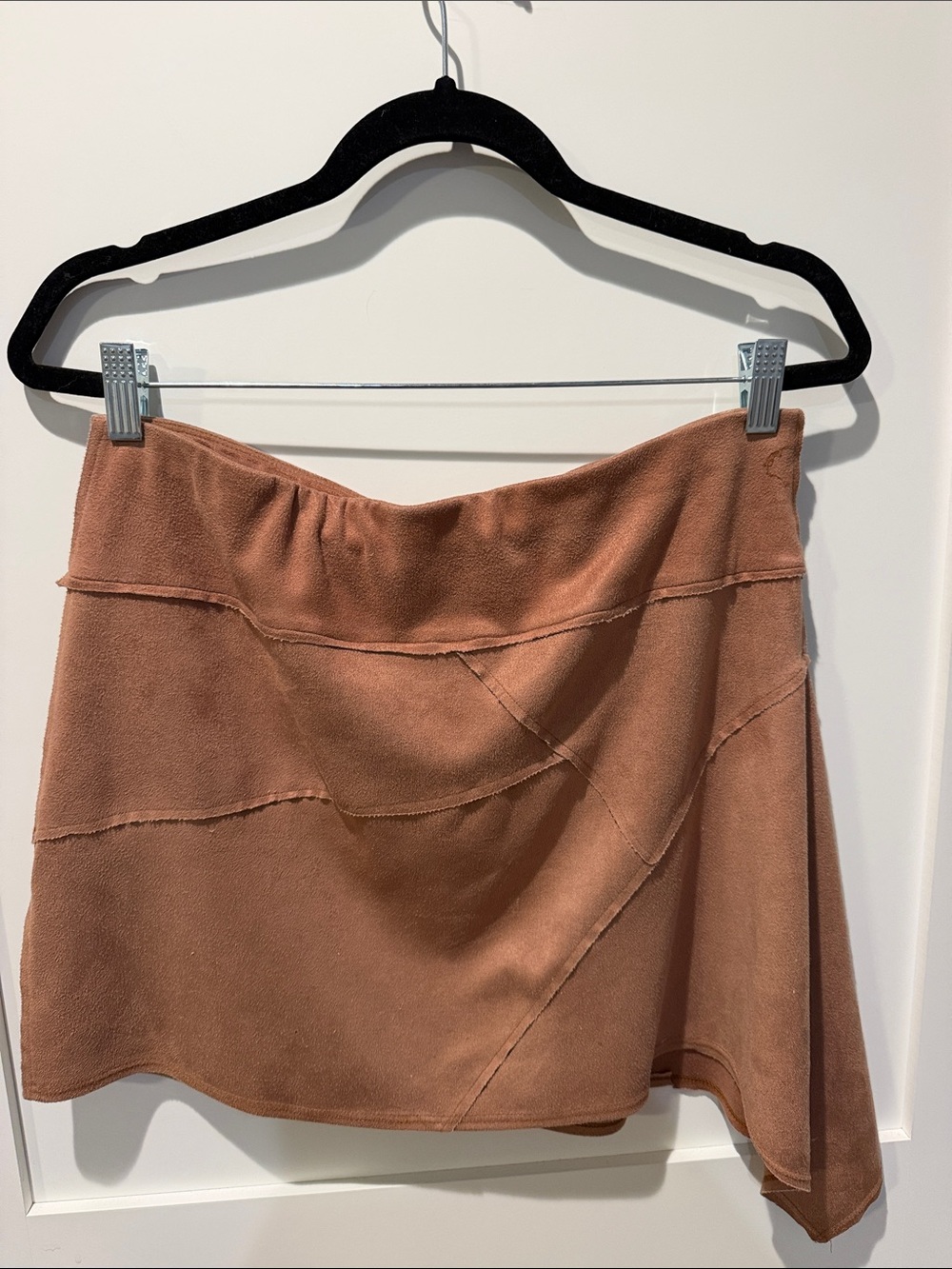 “Liberty Garden Vegan Suede Patchwork Mini Skirt”
Style No. 37175429